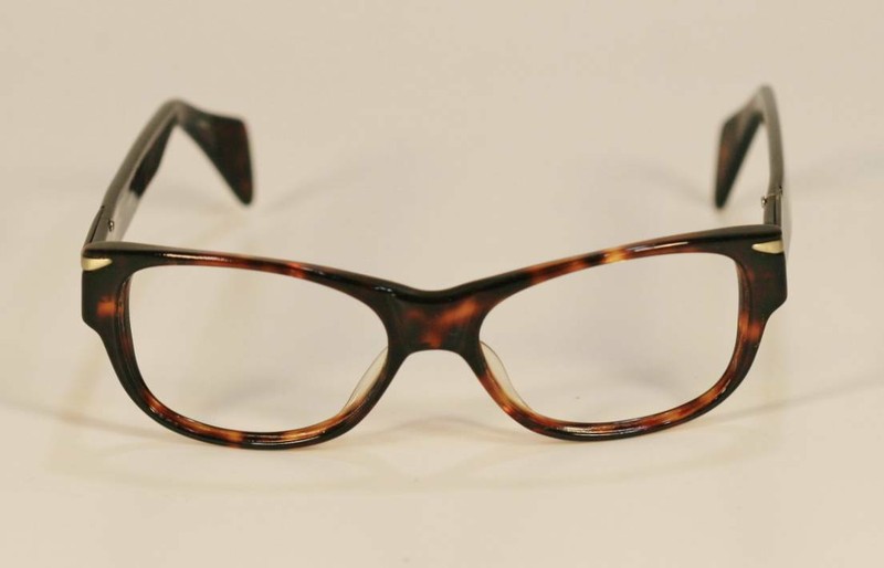 designer tortoise shell glasses